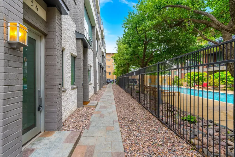 734 Cannen John Lane, Dallas, TX 75204 - #3