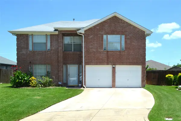 3994 Sword Dancer Way, Grand Prairie, TX 75052