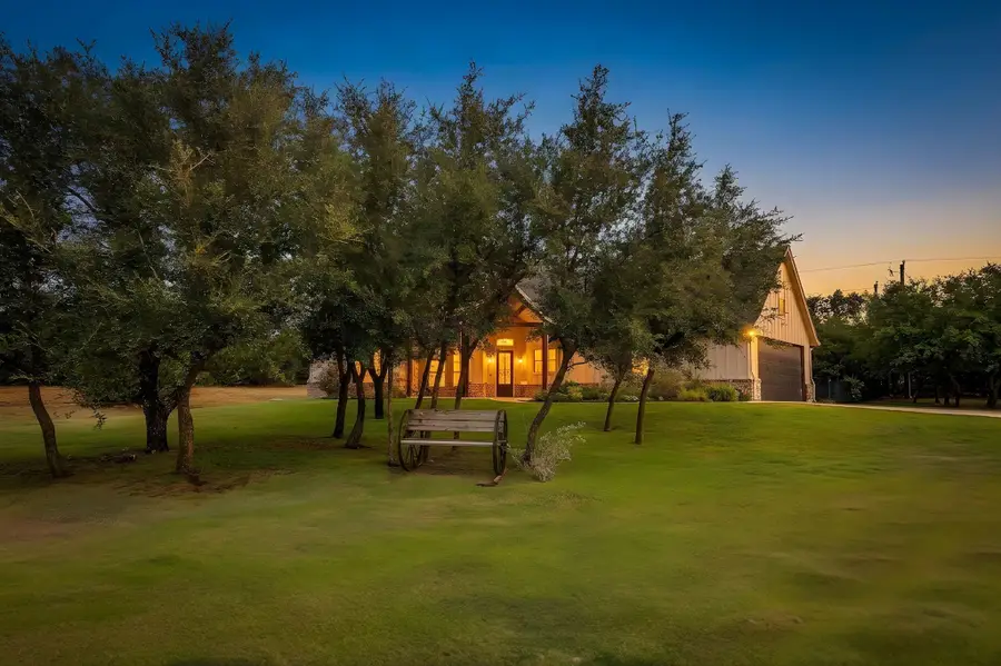 605 Embers Lane, Weatherford, TX 76085 - #2