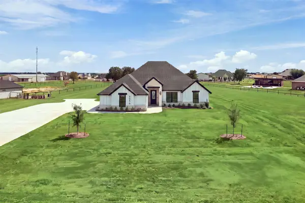 1050 Uplift Drive, Weatherford, TX 76087