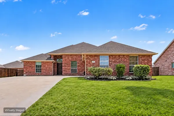 102 Troy Lane, Red Oak, TX 75154