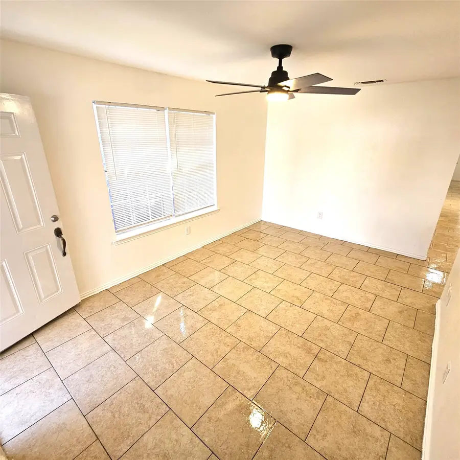1808 and 1810 Wiseman Avenue, Fort Worth, TX 76105 - #3