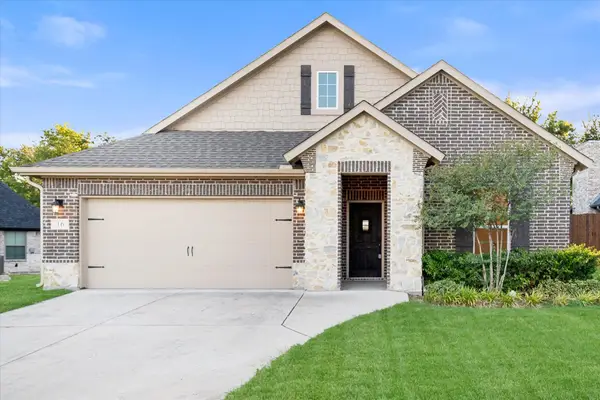 16 Dobbins Crossing, Corsicana, TX 75110