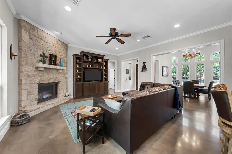 580 Whispering Oaks, China Spring, TX 76633 - #3