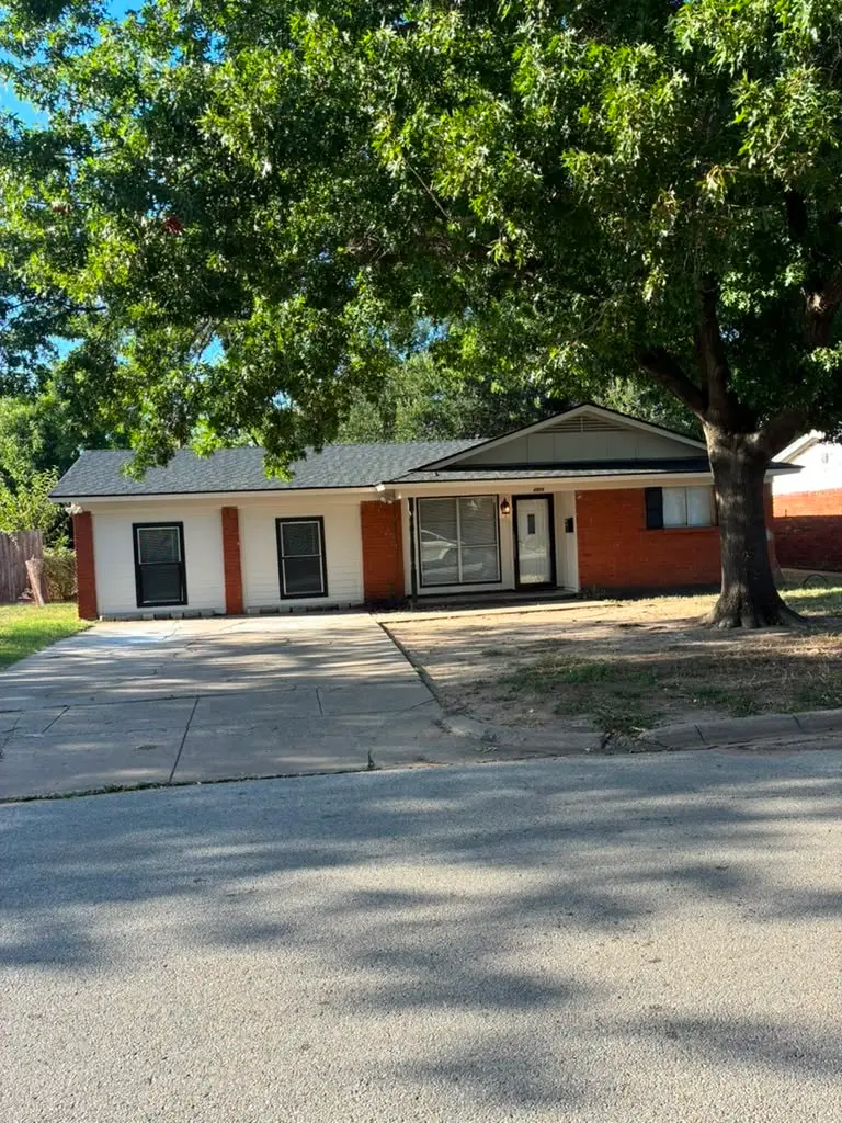 4809 Melinda Drive, Forest Hill, TX 76119 - #1