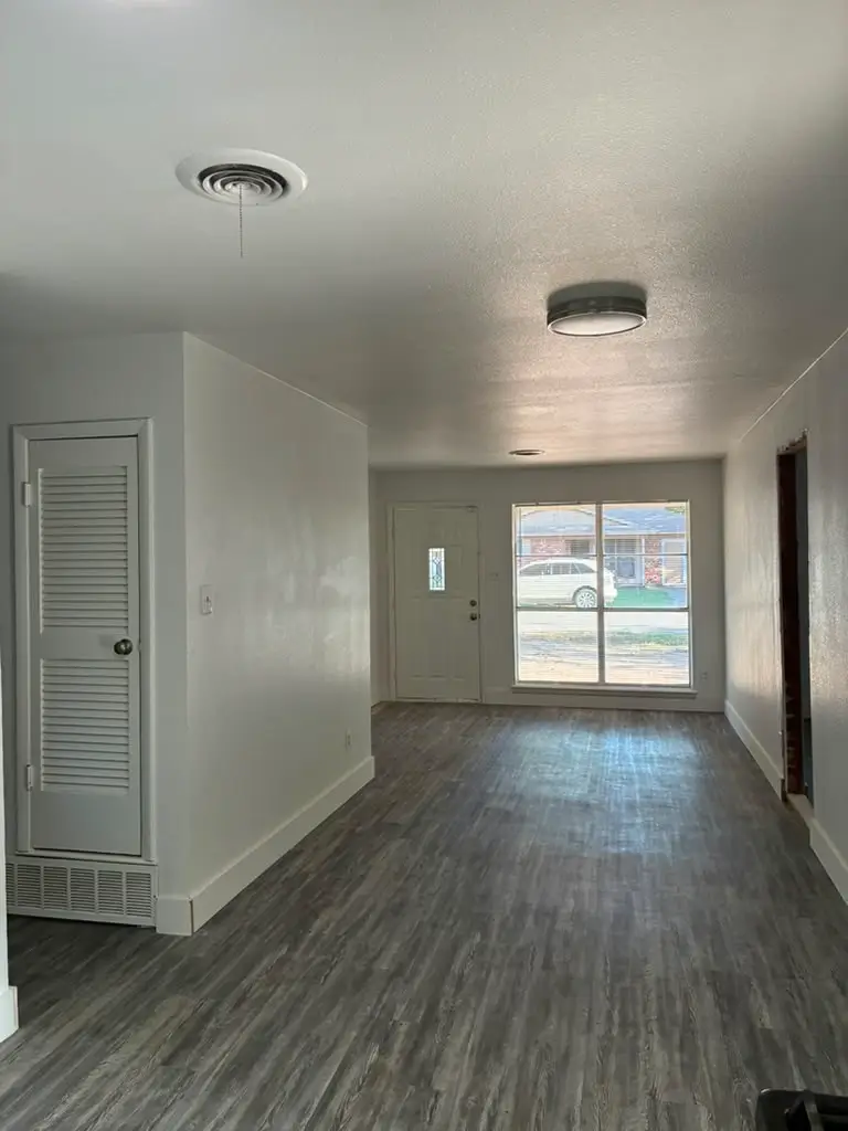 4809 Melinda Drive, Forest Hill, TX 76119 - #2