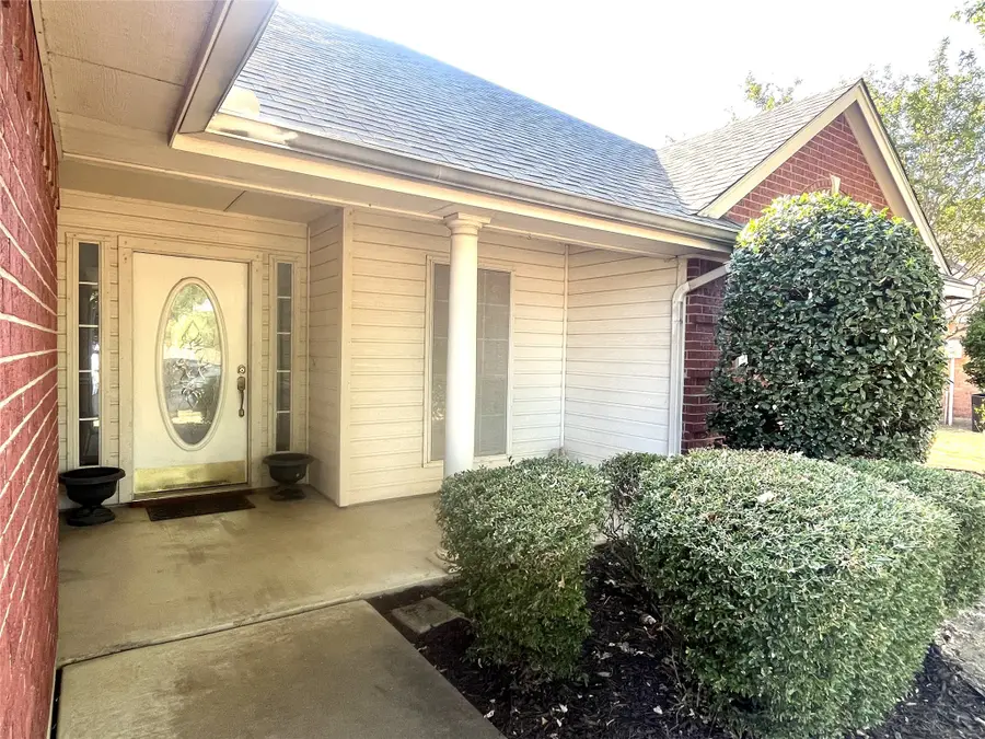 518 Wild Springs Drive, Midlothian, TX 76065 - #2