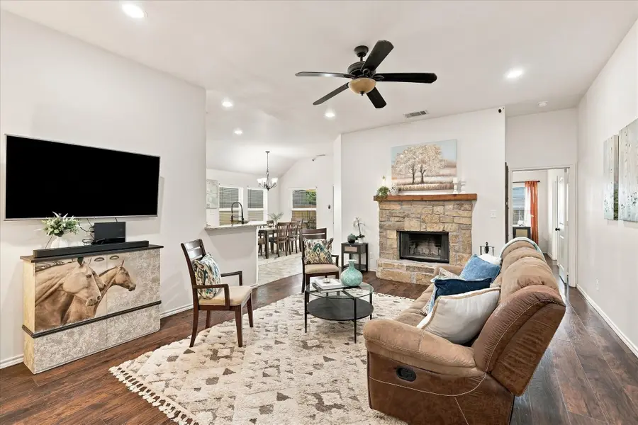 236 Firefly Drive, Springtown, TX 76082 - #2