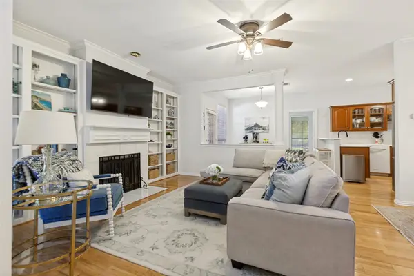 8610 Brittania Way, Dallas, TX 75243