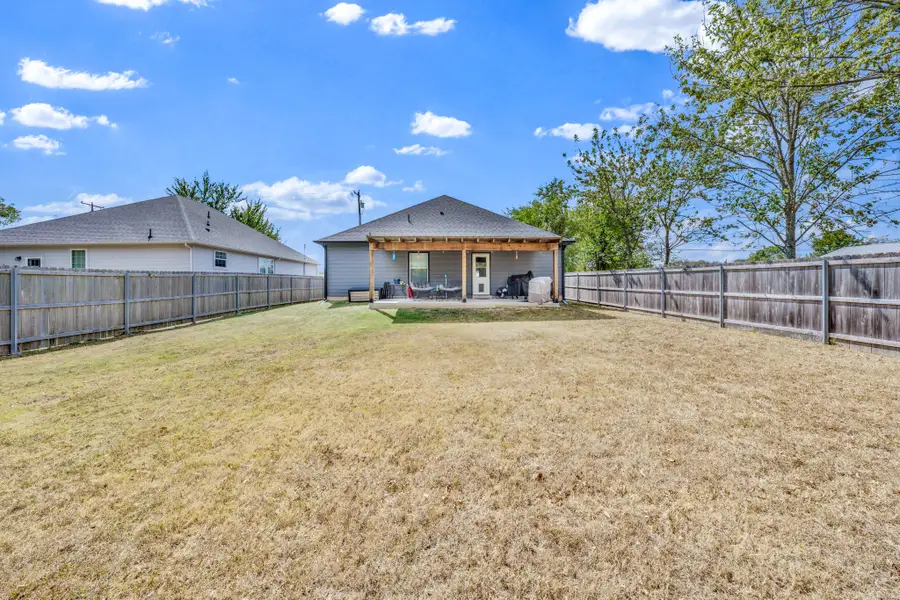 1024 Jackson Street N, Sulphur Springs, TX 75482 - #3