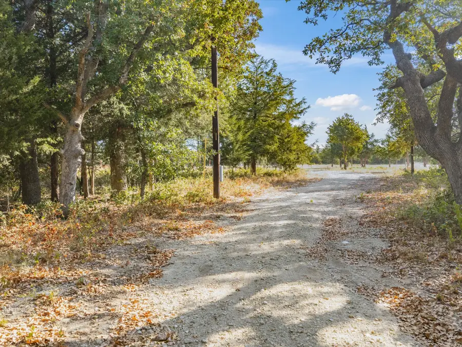 7832 Us Highway 287, Bowie, TX 76230 - #3