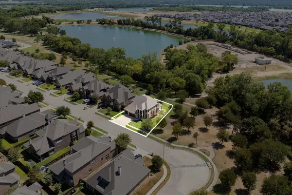 9300 Wood Duck Drive, Fort Worth, TX 76118