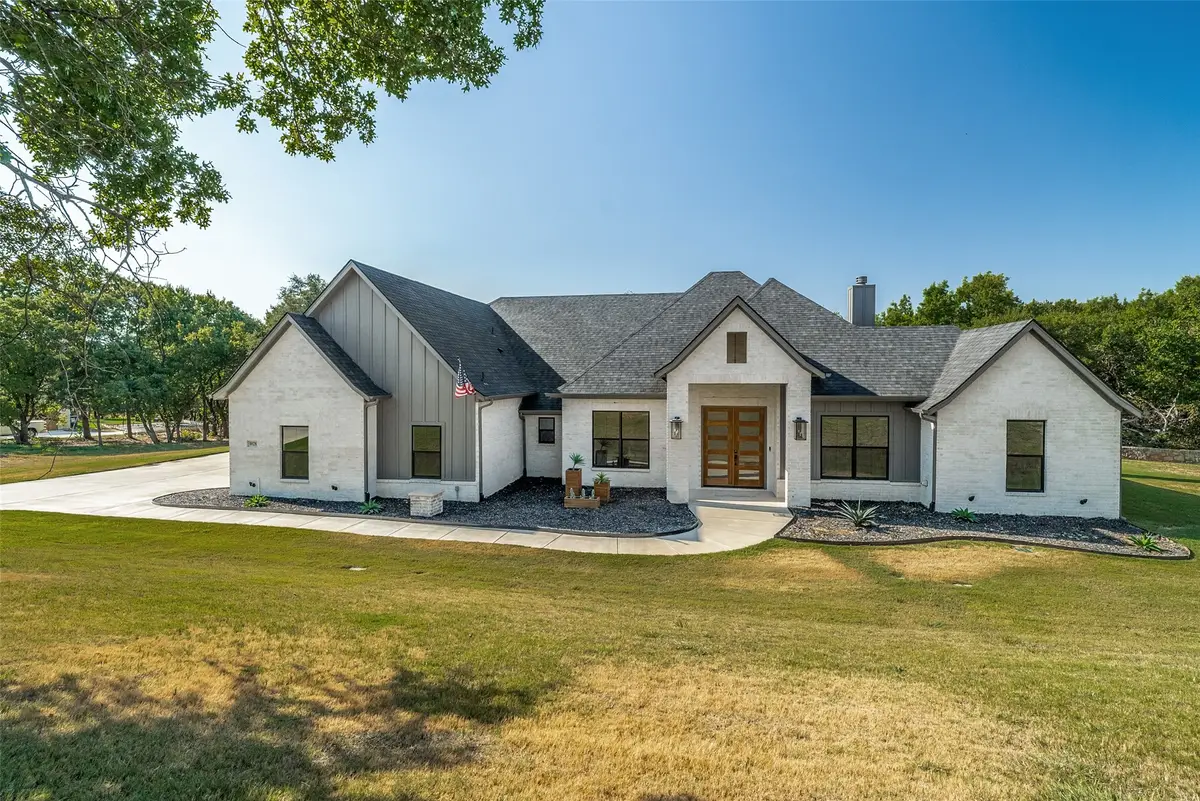 1028 Twin Creeks Drive, Weatherford, TX 76088 - #1