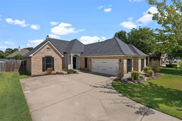 3911 Le Brooke Lane, Benton, LA 71006