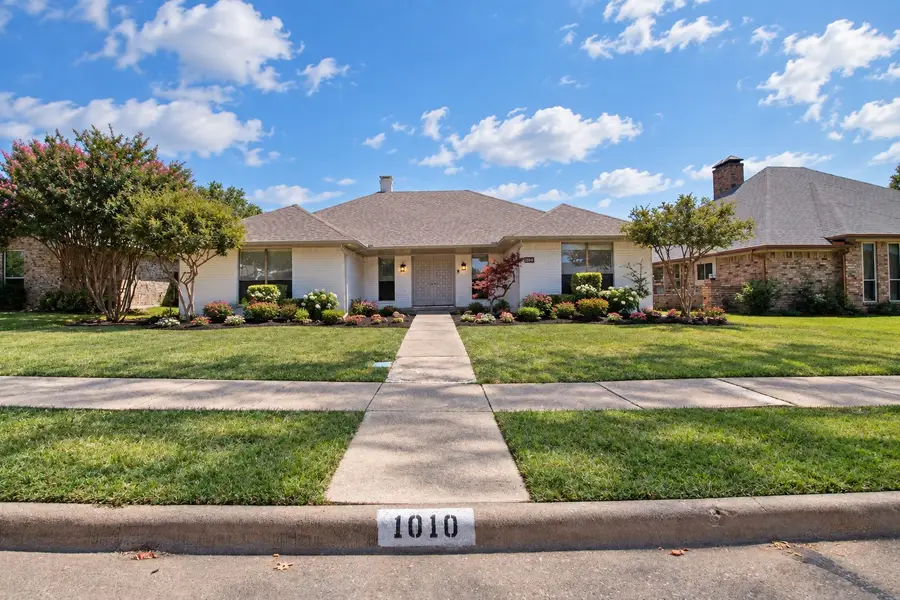 1010 Magnolia Drive, Carrollton, TX 75007 - #2