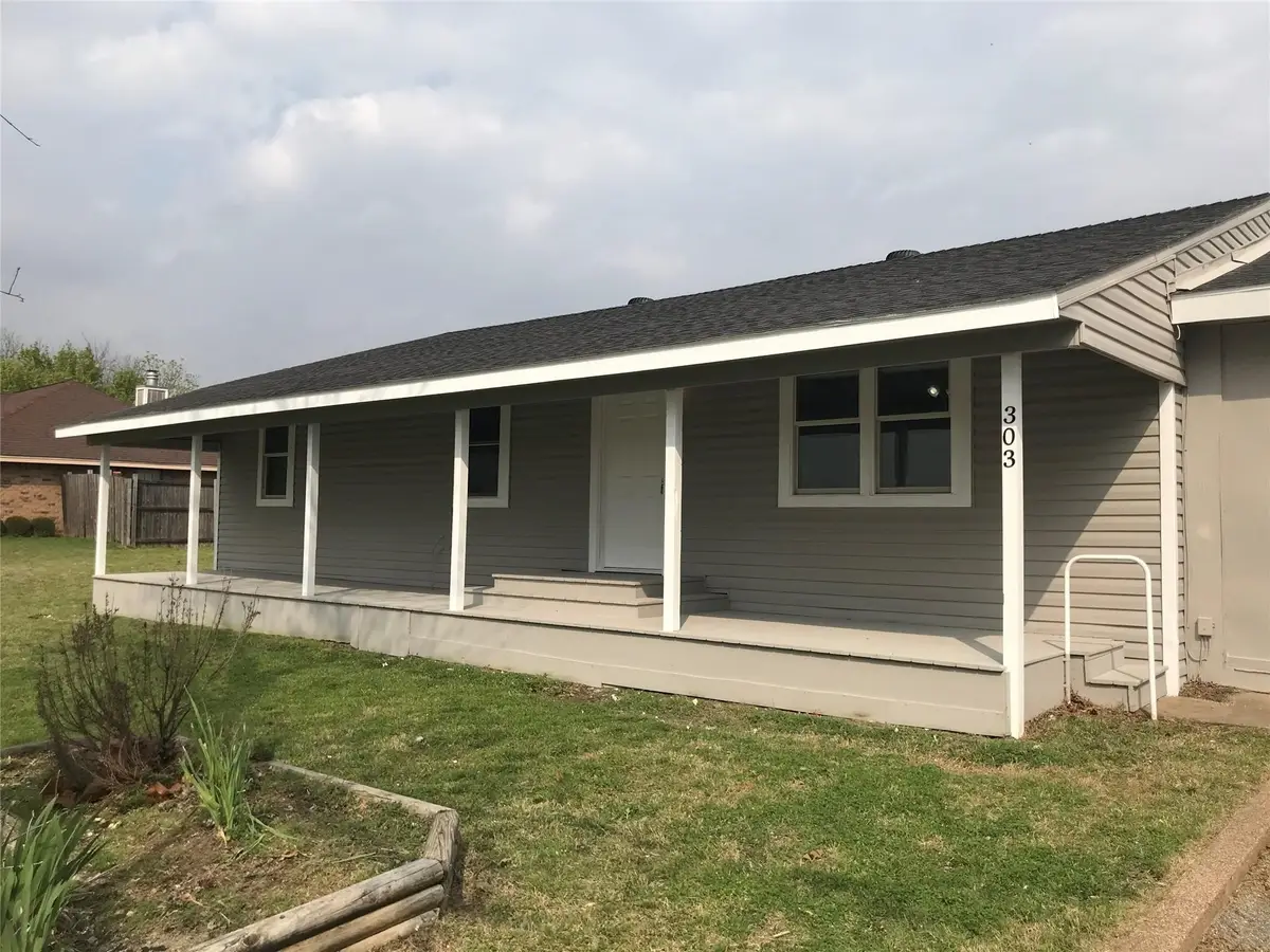 303 Raymond Street, Farmersville, TX 75442 - #1