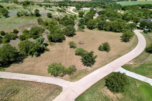 3051 W Winding Creek Trail, Aledo, TX 76008