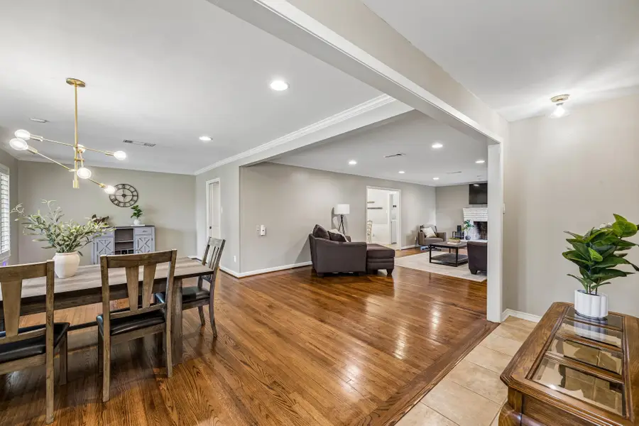 10507 Royalwood Drive, Dallas, TX 75238 - #2
