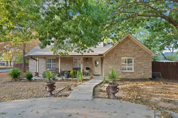 600 E Jacob Street, Pilot Point, TX 76258