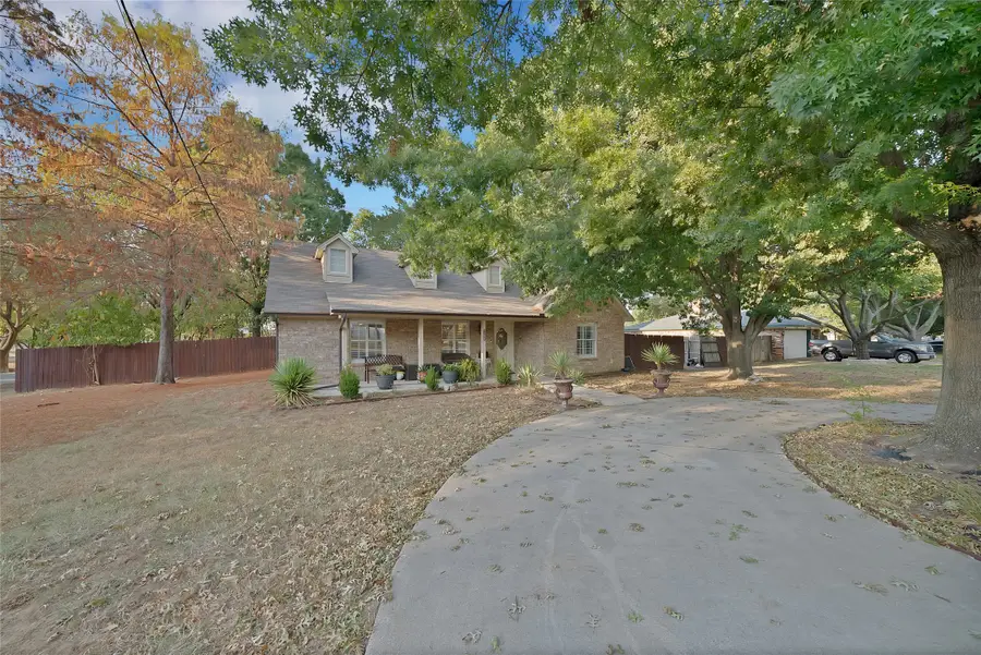 600 E Jacob Street, Pilot Point, TX 76258 - #2