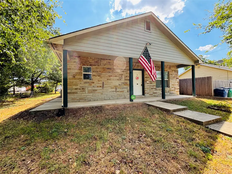 105 William Street, Pottsboro, TX 75076 - #2