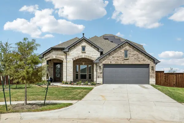 2123 Pennywell Drive, Mansfield, TX 76084
