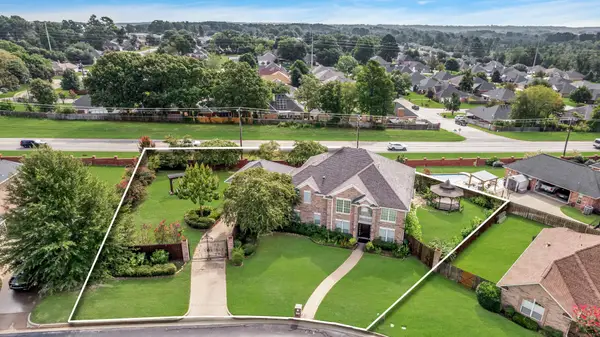 5718 Gloucester Drive, Tyler, TX 75707