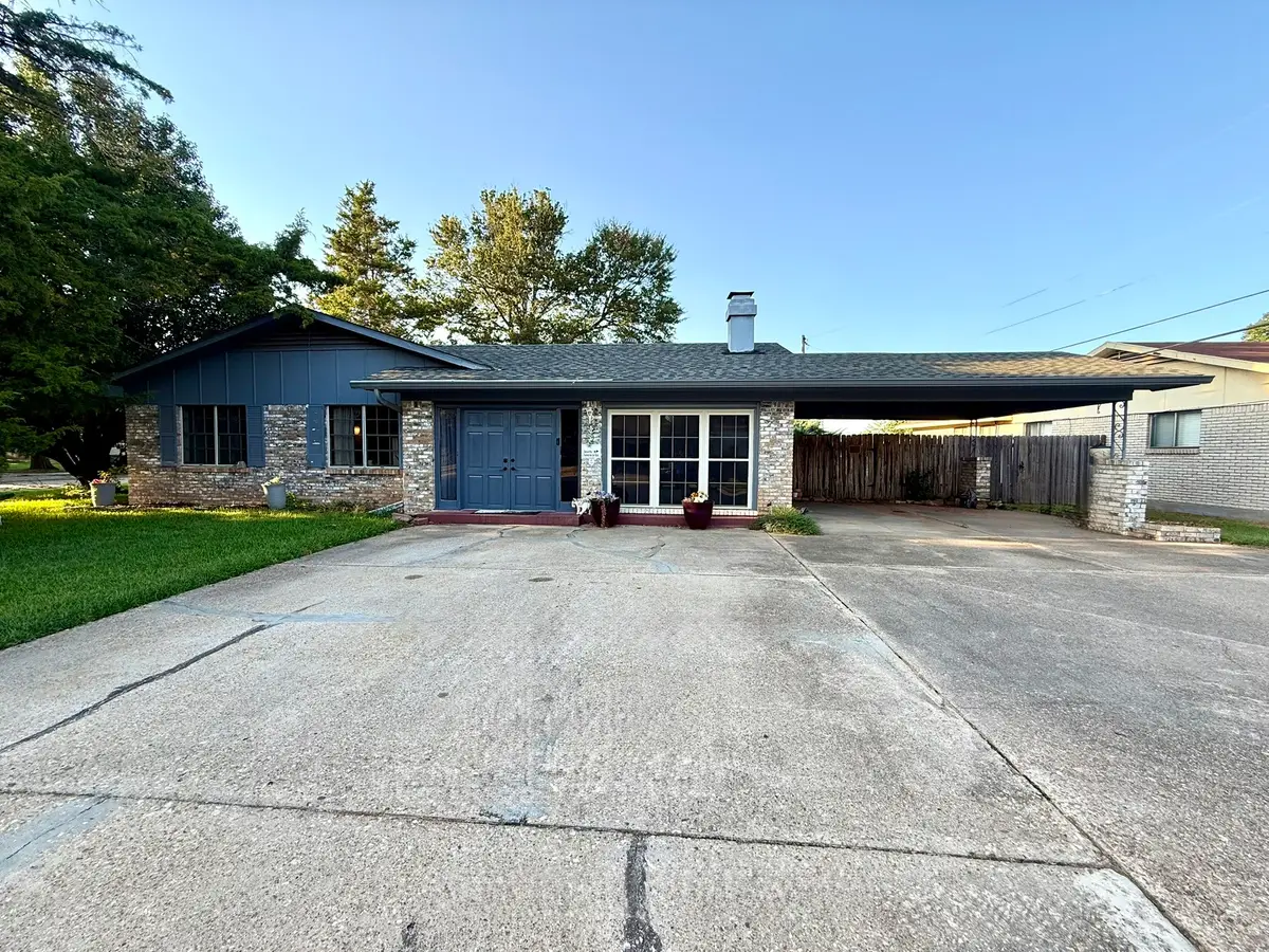 2000 Brent Street, Bossier City, LA 71112 - #1