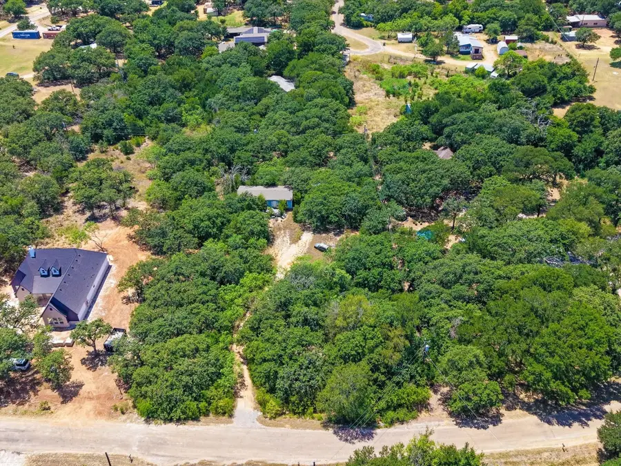 5613 Thousand Oaks Drive, Joshua, TX 76058 - #2