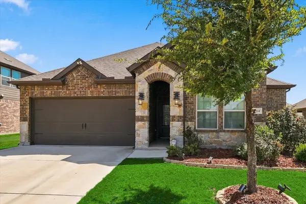11404 Culberson Drive, Aubrey, TX 76227