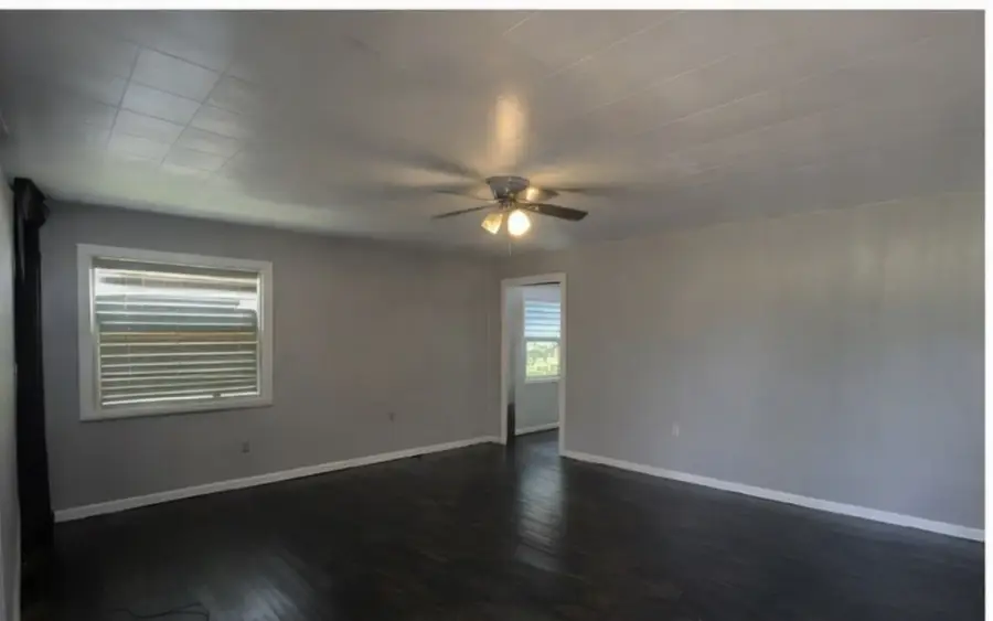 1003 S Main Street, Springhill, LA 71075 - #2