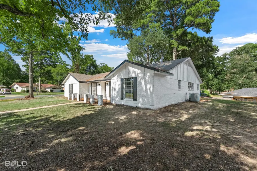 3212 Deerfield Drive, Red Chute, LA 71037 - #3