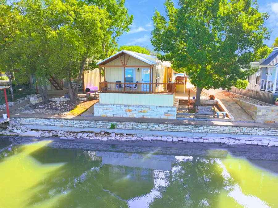 819 Brazos Harbor Circle, Granbury, TX 76048 - #2