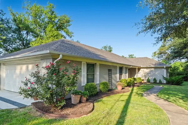 1620 College St Street, Sulphur Springs, TX 75482
