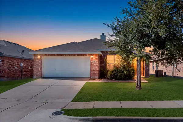 1115 Mule Deer Road, Forney, TX 75126