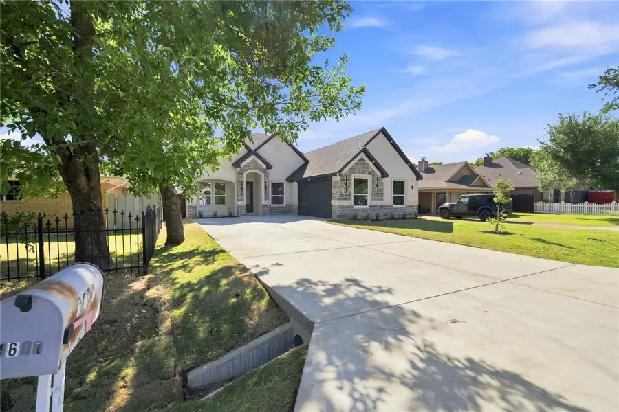 1606 Avenue C, Grand Prairie, TX 75051 - #2