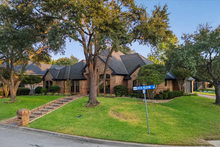 501 Green Meadow Street N, Colleyville, TX 76034 - #2