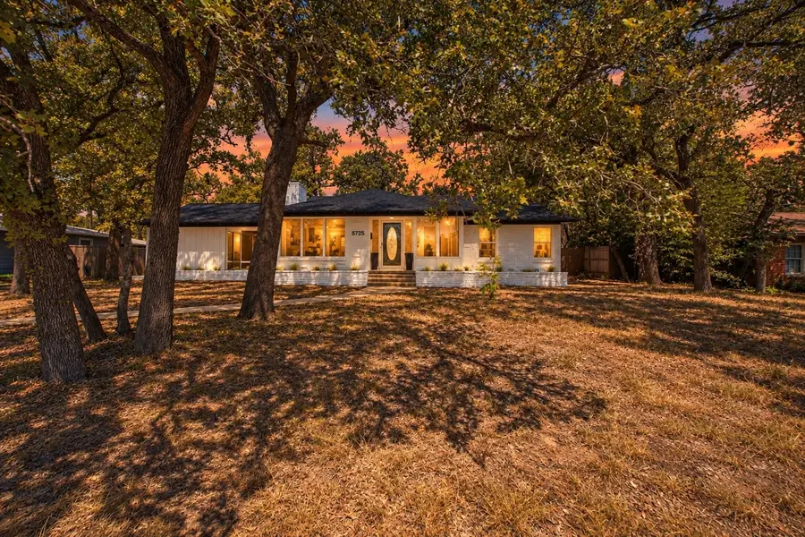 5725 Jacqueline Road, Fort Worth, TX 76112 - #2