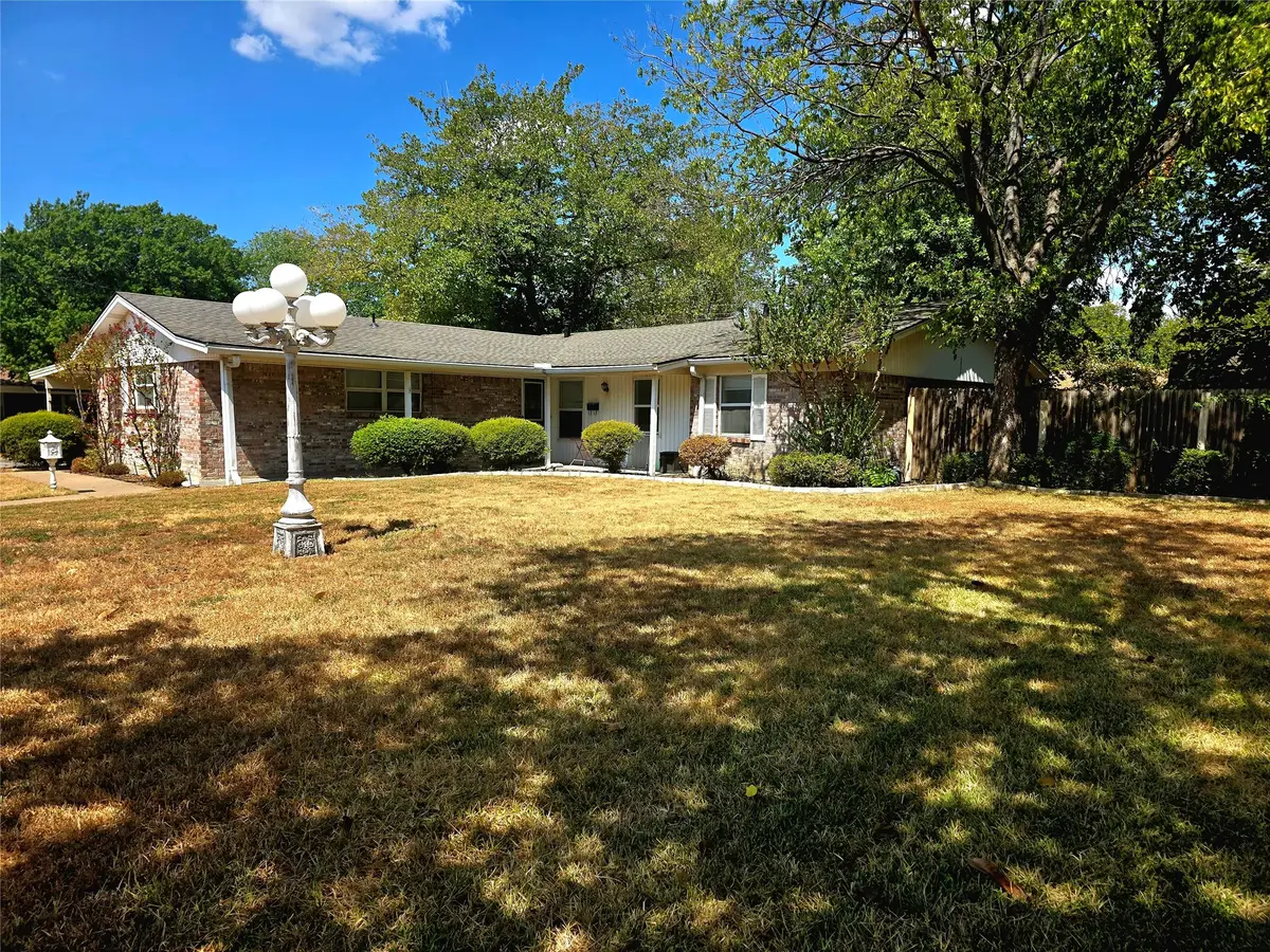 272 Palomino Drive, Saginaw, TX 76179 - #1