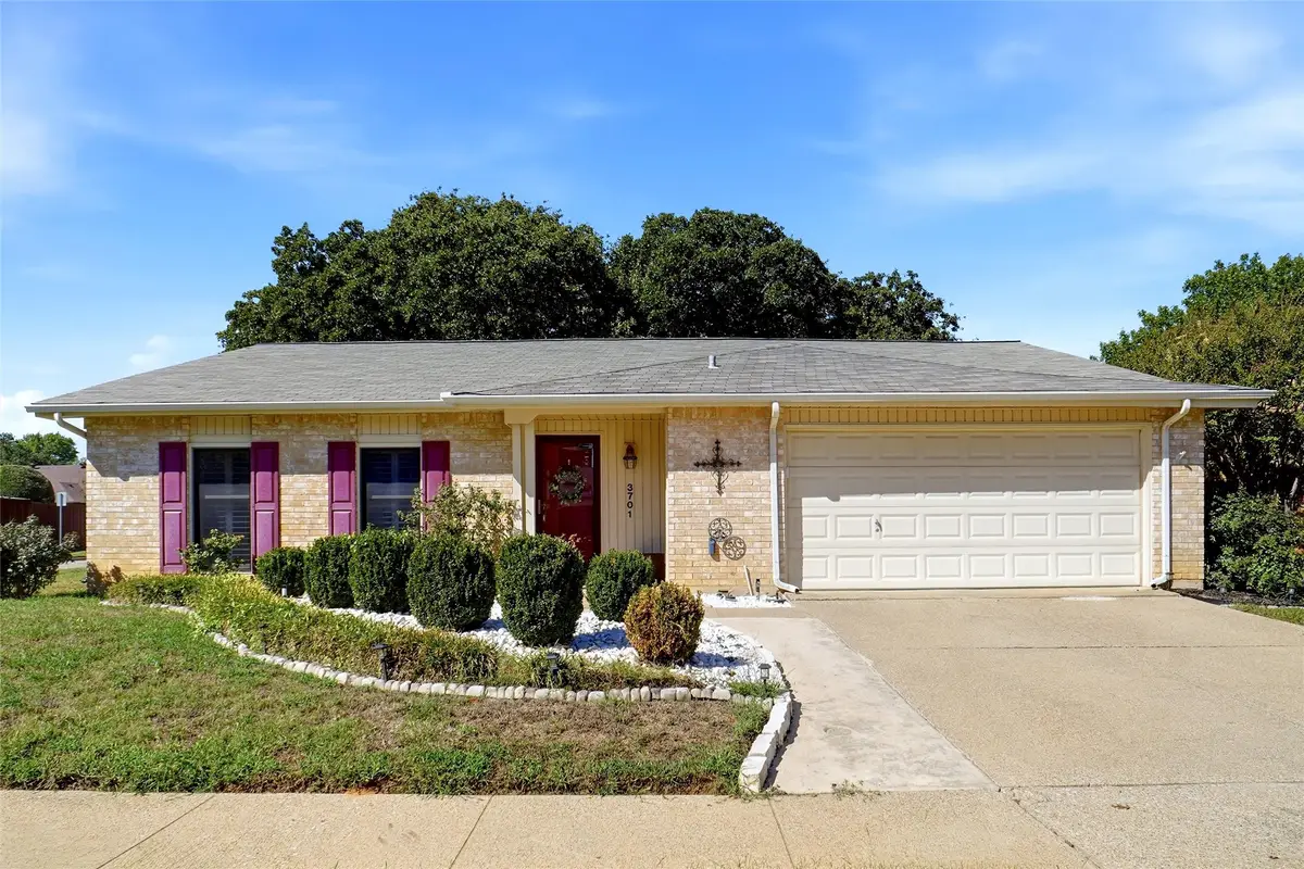 3701 Windsong Lane, Bedford, TX 76021 - #1