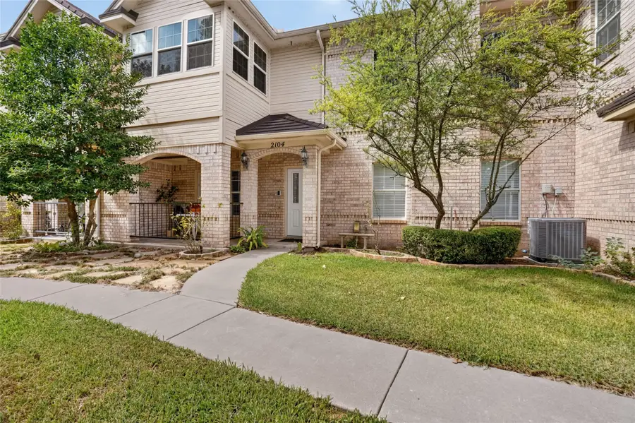 2104 Lakeforest Drive, Weatherford, TX 76087 - #2