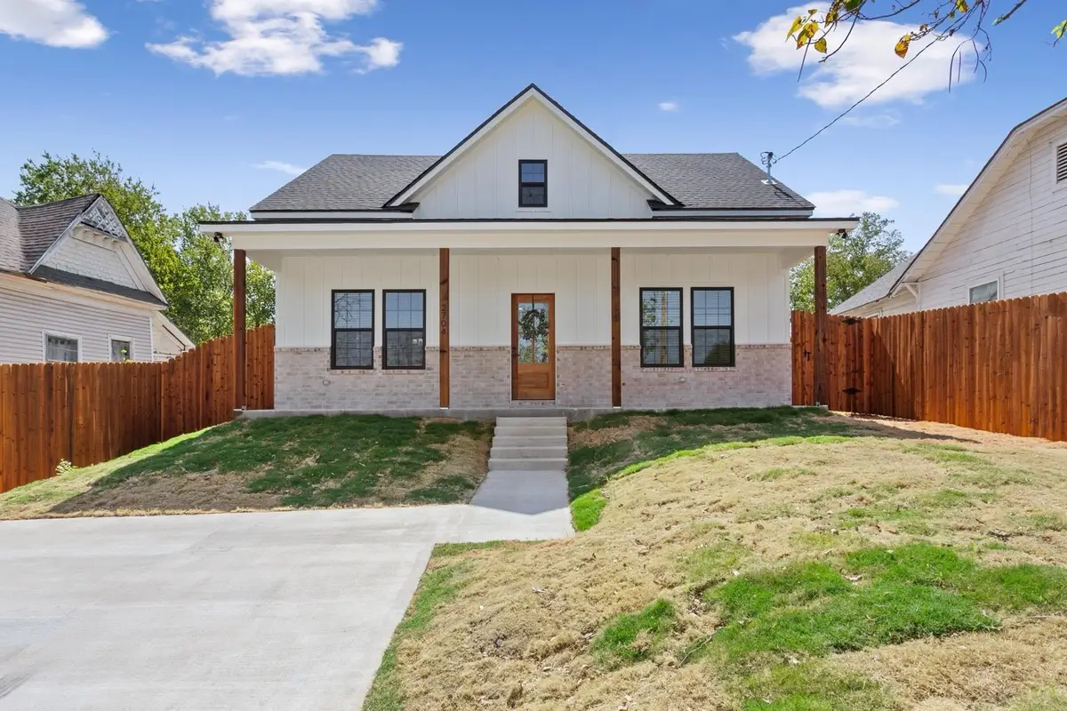 2704 Clay Avenue, Waco, TX 76711 - #1