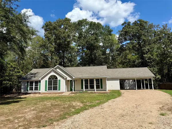 4413 Circle Square Drive, Mooringsport, LA 71060