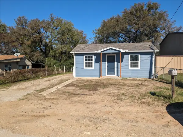 4916 Roadrunner Road, Fort Worth, TX 76135