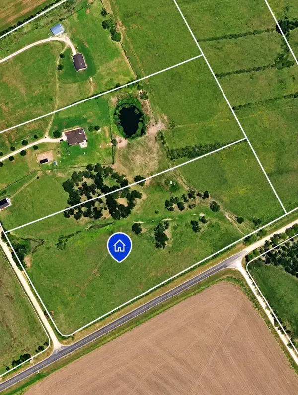 102 County Road 151, Riesel, TX 76682