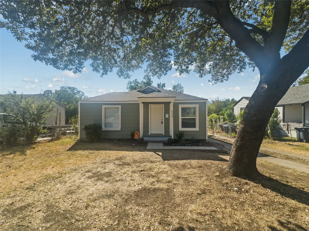 4212 Mccart Avenue, Fort Worth, TX 76115 - #1