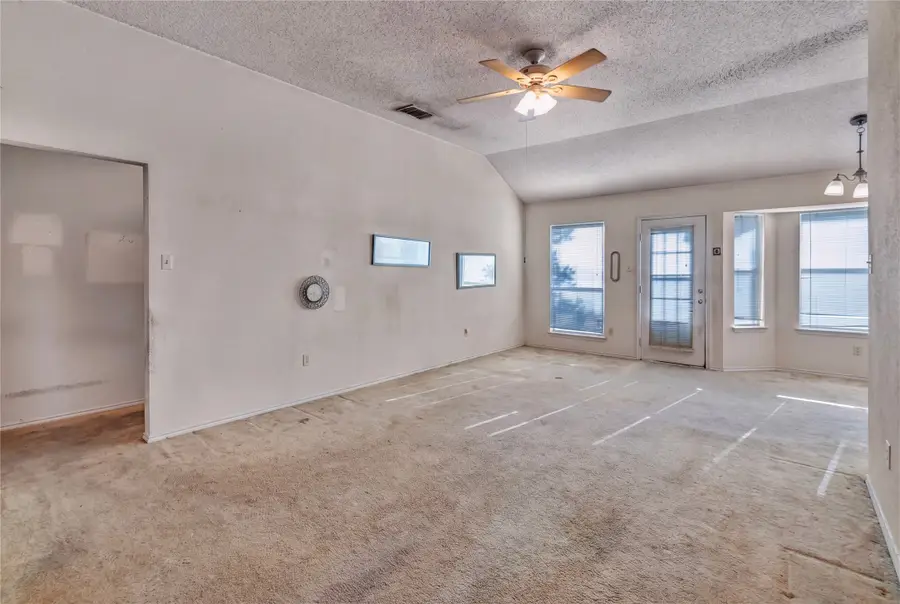 6700 Daffodil Court, Fort Worth, TX 76137 - #2