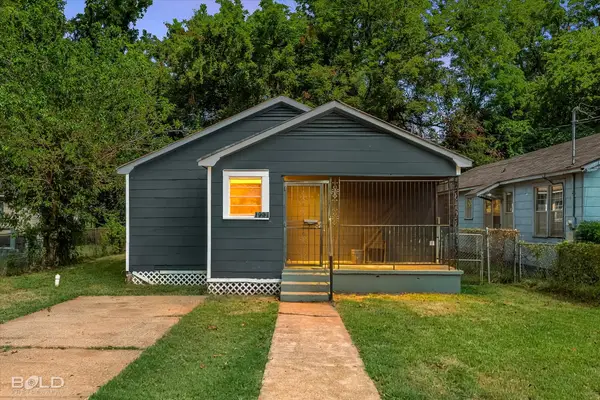 323 Kelly, Bossier City, LA 71111