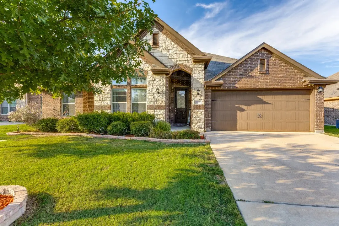 210 Ovaletta Drive, Justin, TX 76247 - #1