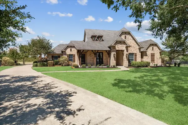 5 Wiltshire Court, Heath, TX 75032